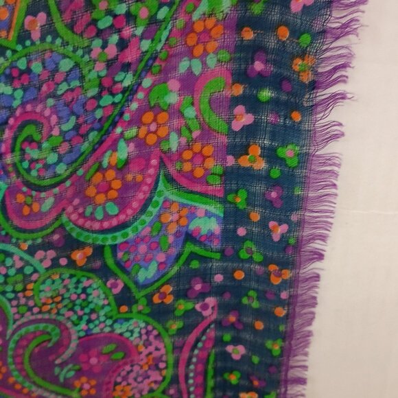 ❤️YSL YVES SAINT LAURENT FOULARDS PAISLEY 100% Wool PIANO SHAWL SCARF 39x38 - Picture 6 of 7